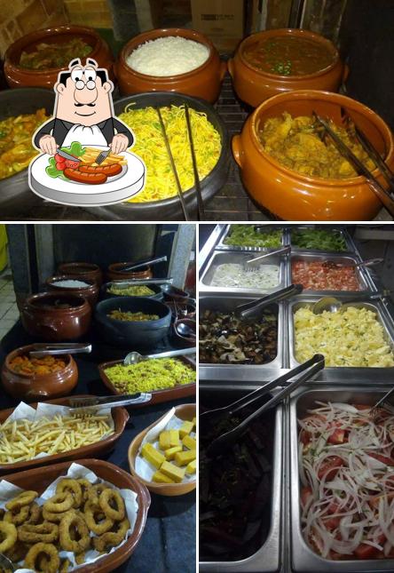 Comida em RESTAURANTE FLOR DA TERA