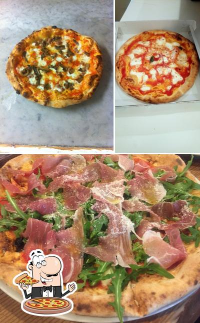 Prenditi una pizza a Pizzeria D'asporto Allegria