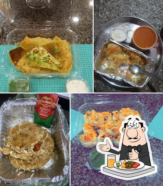 Meals at FEAST BASKET