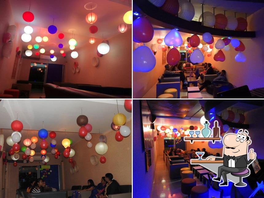 Check out how Snooze Coffee Bar looks inside
