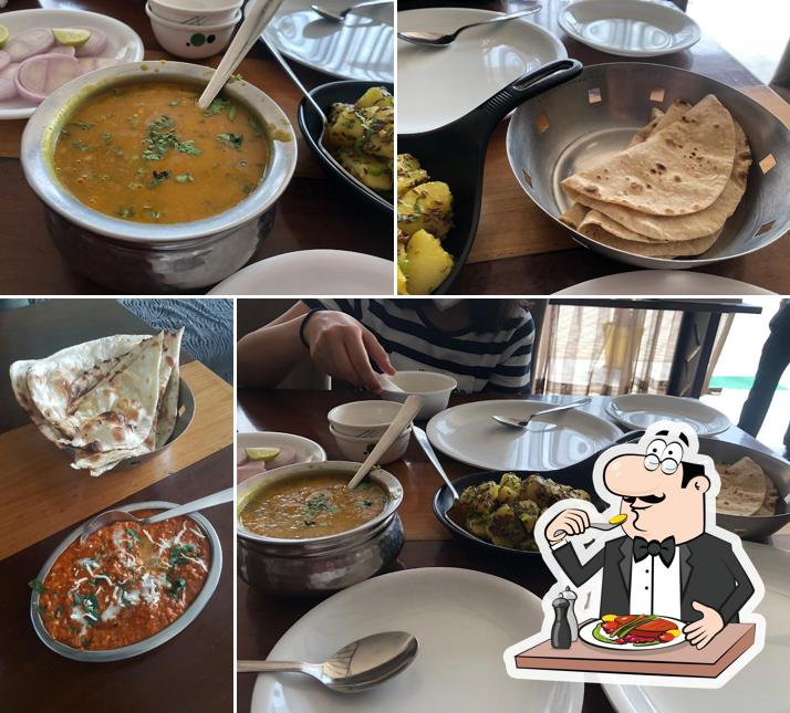 Food at Khana Khazana