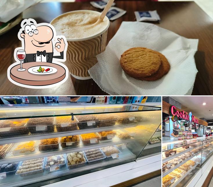 Food at Cookie Man - Elante Mall