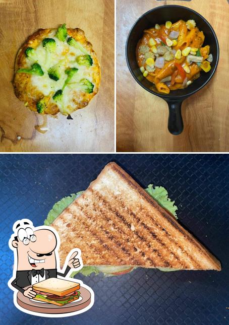 Grilled cheese sandwich at TeaMax Cafe Haridwar