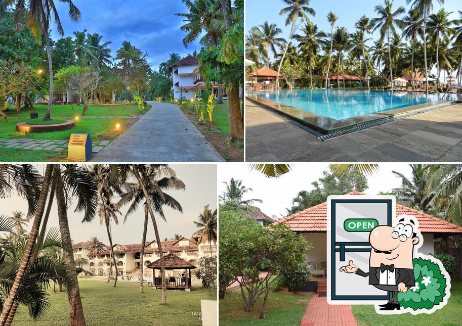 Estuary Sarovar Premiere Poovar Island