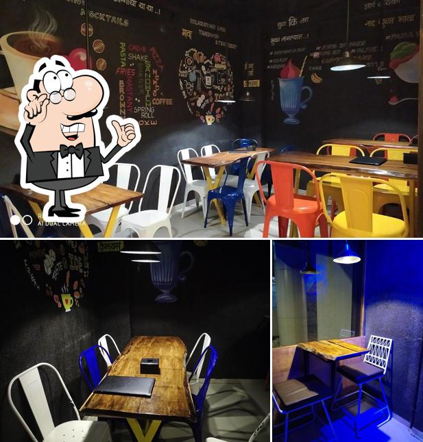 The interior of CAFE HASH TAG