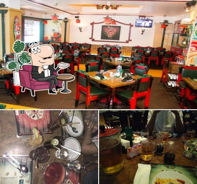 Check out how Peking Tom looks inside