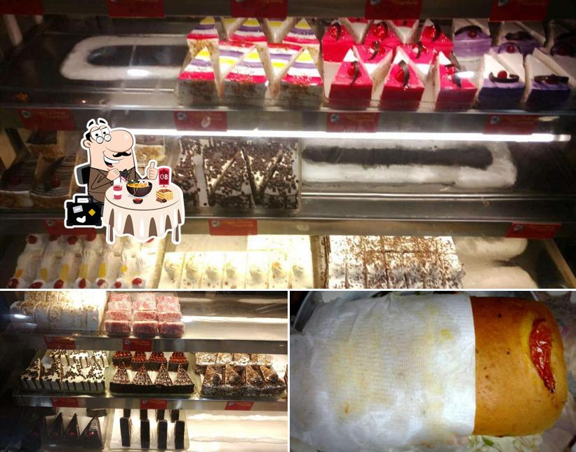 Food at Punjab Baker & Confectionery