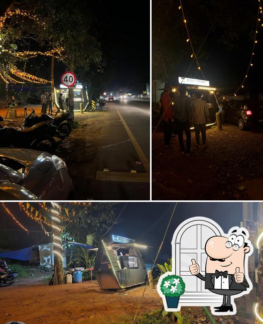 The exterior of Booster Chaya Kilimanoor (karette)