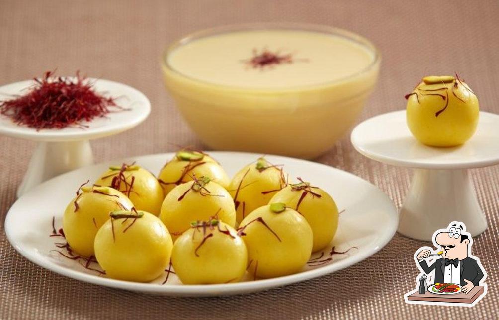Food at Kanti sweets