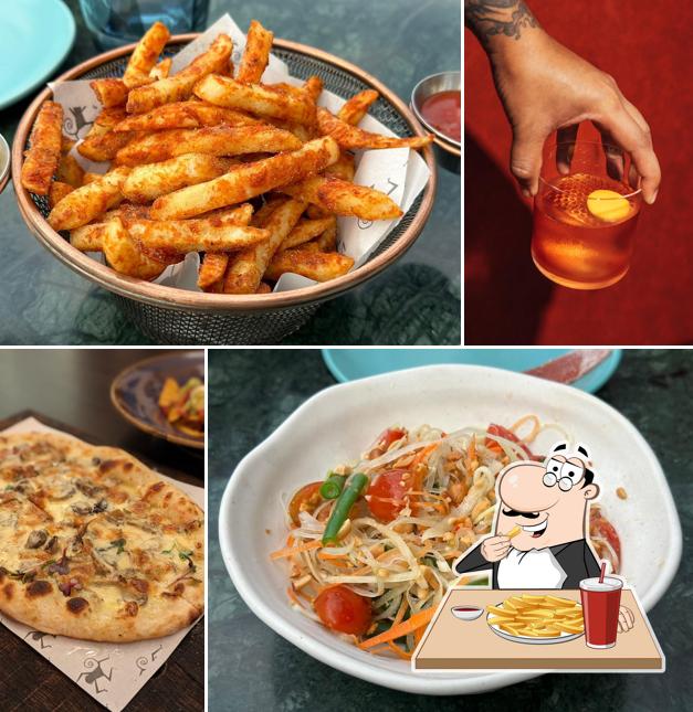 French fries at Monkey Bar