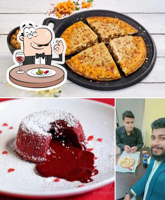 Food at HOT PIZZA ACE