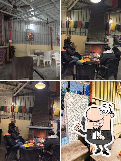 The interior of TAMU'S BISTRO