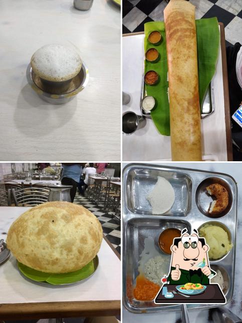 Food at Ananda Bhavan