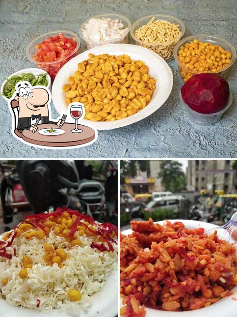 Food at Ganesh Pauva House