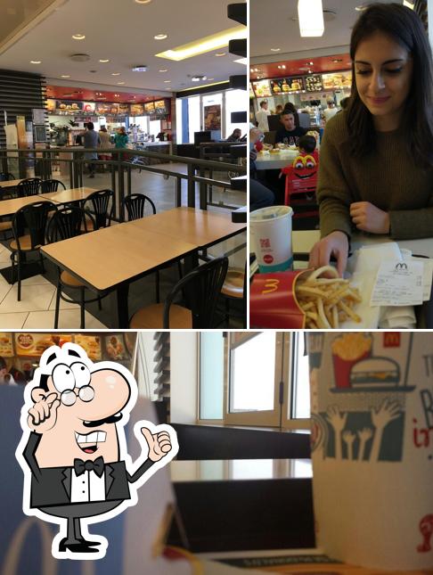 Gli interni di McDonald's Lugagnano di Sona