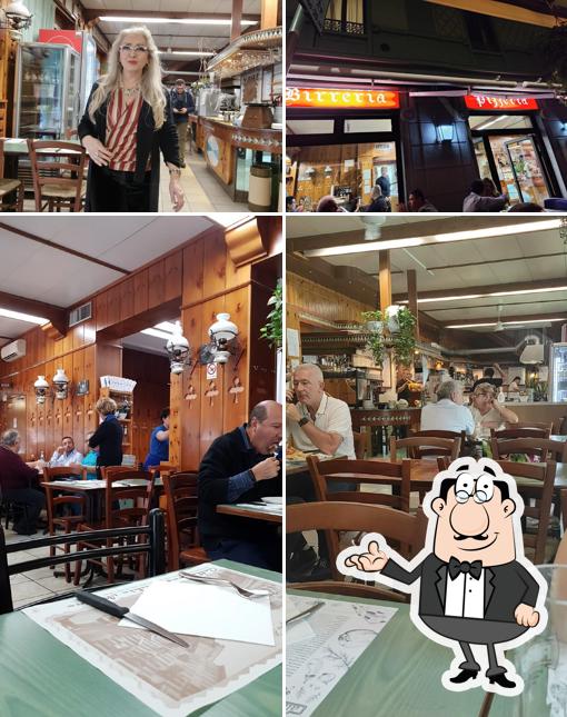 Gli interni di Pizzeria Alla Fontana