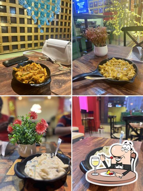 Food at Baithack - Taste of Kulhad (Kolhapur)