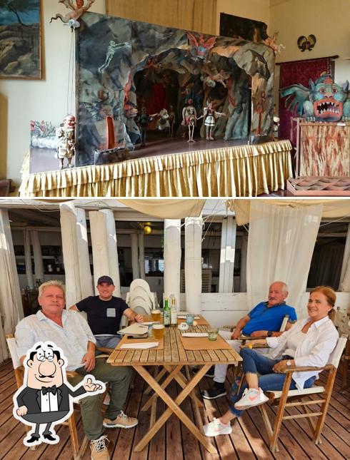 Gli interni di La Piratera