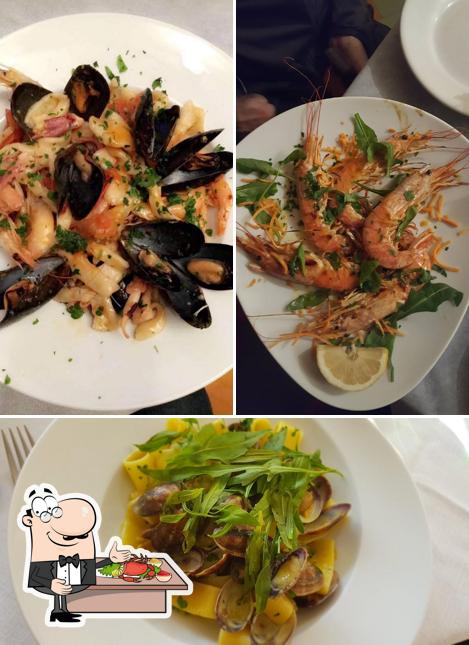 Prenditi tra i vari piatti di mare disponibili a Il Mulino
