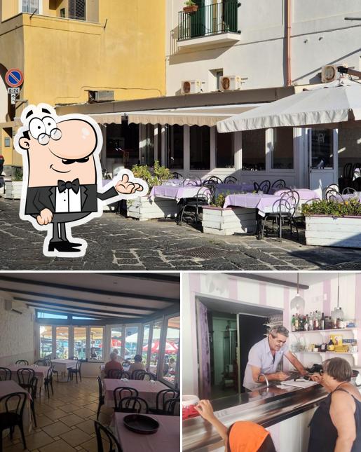 Dai un'occhiata agli interni di A Chiaiuledd Ristorante Pizzeria