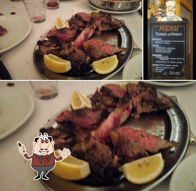 La foto della cibo e lavagna di Ristorante La Peppina