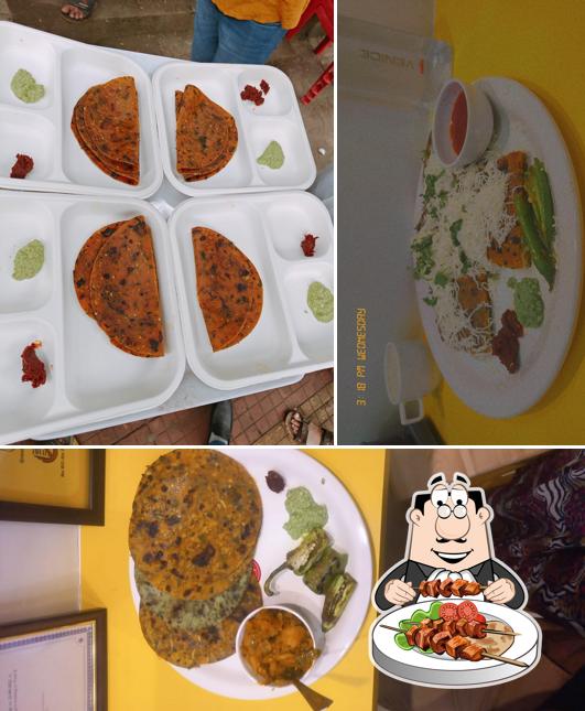 Food at Thepla Junction