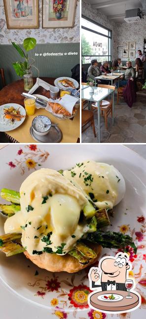 Uova alla benedict al DA-DÀ café & tavola calda