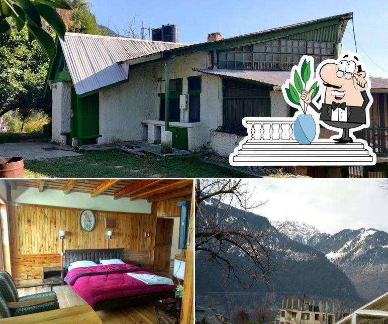 Hogwarts Cafe and Cottage