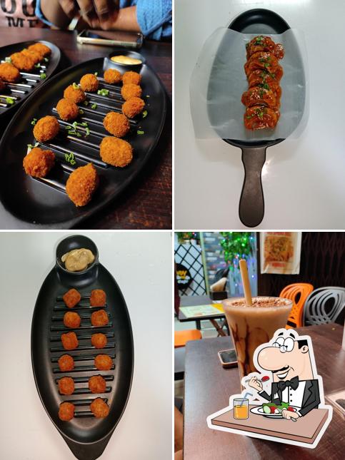 Meals at Rowdy MOMOS Cafe