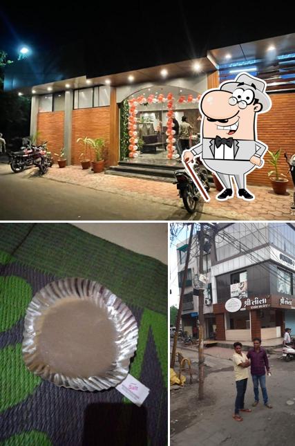 The exterior of Shreeleela Restaurant Bengali Square