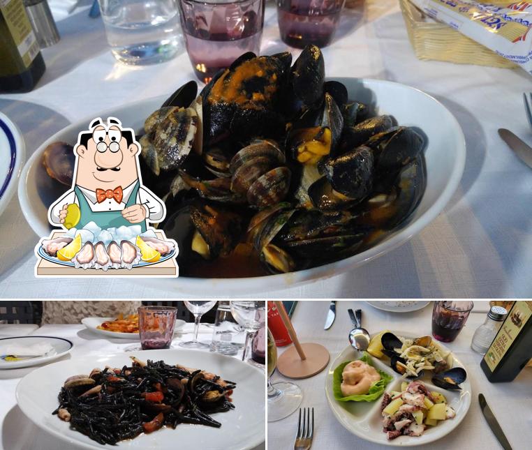 Taverna Azzurra propone un'ampia varietà di piatti di mare