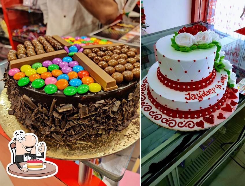 Look at the photo of UK Live Cake Shop