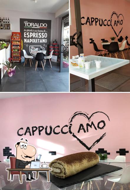 Gli interni di Cappucciamo Coffee & Bakary