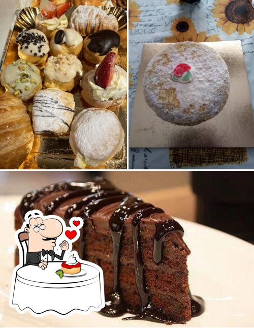 Il Caffè nel Castello serve un'ampia varietà di dessert