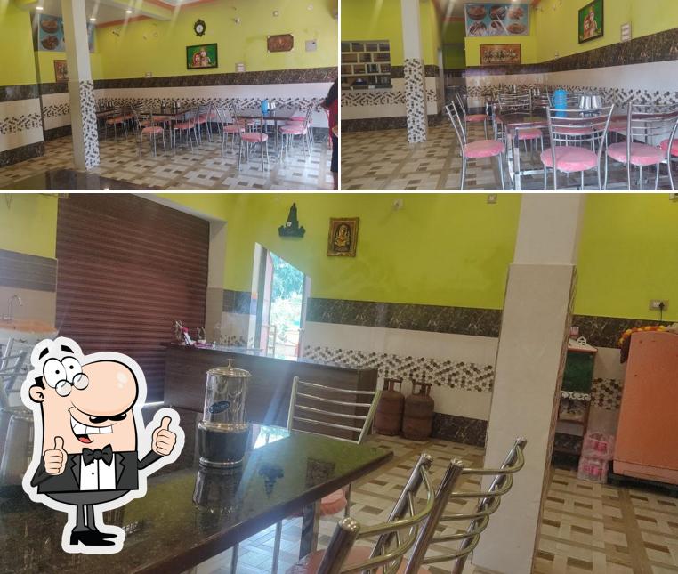 Raghu fast food & biriyani center