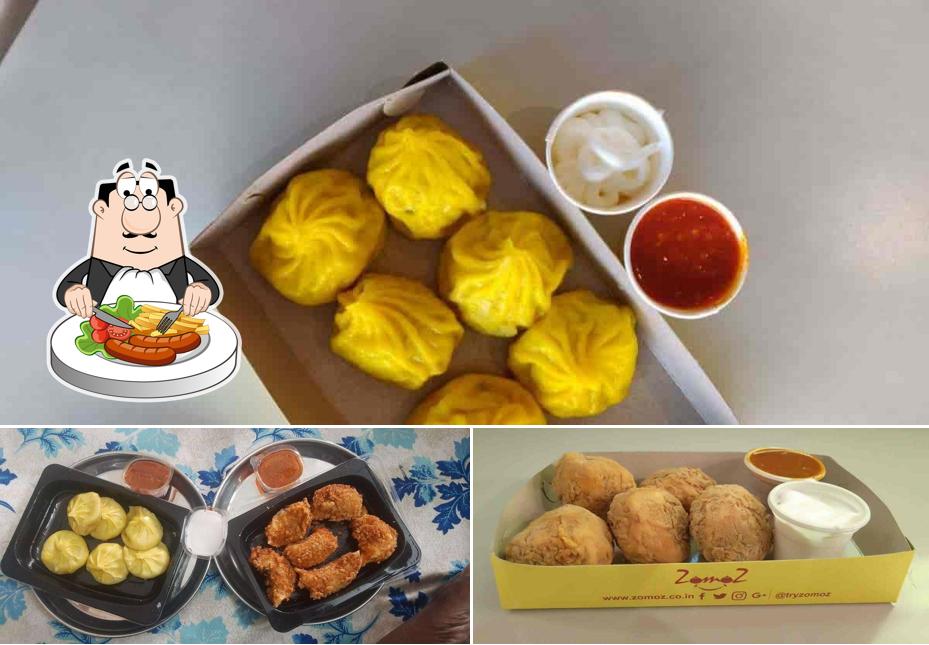 Food at Zomoz - The Momo Company