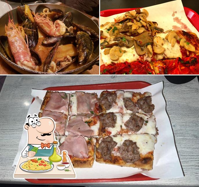 Platti al Pizza Panini Calzoni Sala Interna