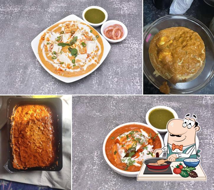 Chicken curry at Kapoor Da Dhaba (Kapoor Vaishno Dhaba)