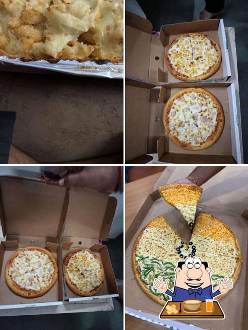 Food at Martino'z Pizza Gota