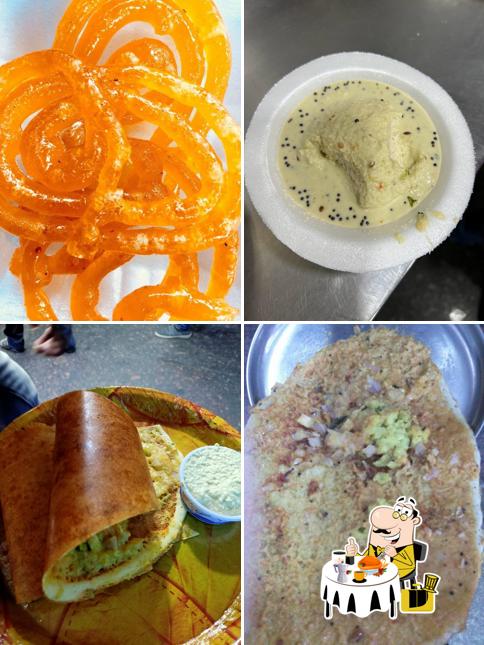 Food at Sohanlal Tea Point