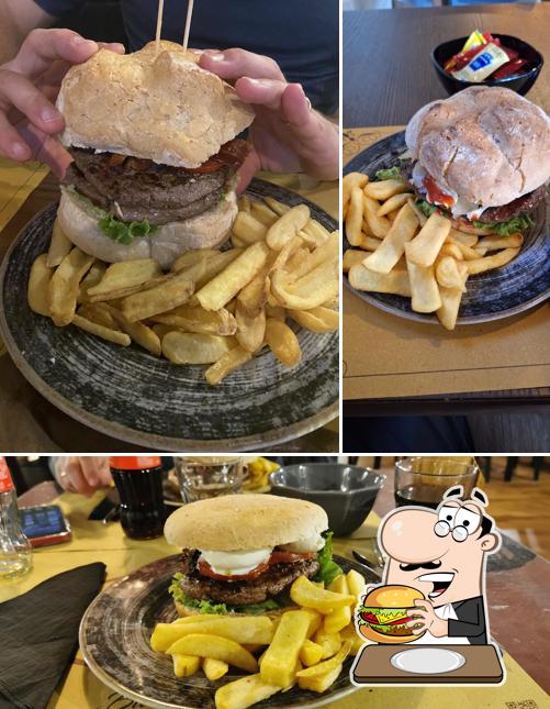 Van Burger's Lab - Fraz.Gossi offre un'ampia gamma di opzioni per gli amanti dell'hamburger