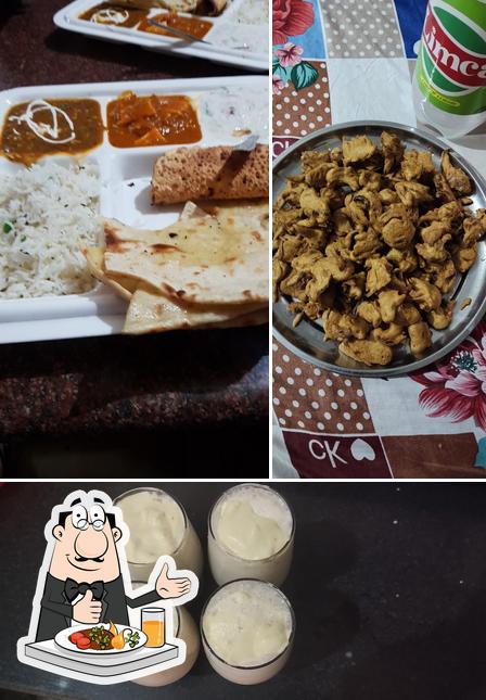 Food at Annapurna Vaishno Dhaba