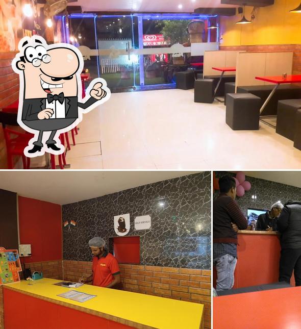 The interior of EVERYDAY PIZZA