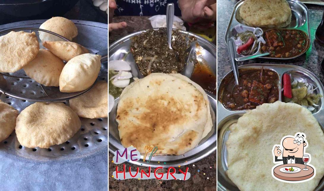 Food at Sabri Bhatura Shop