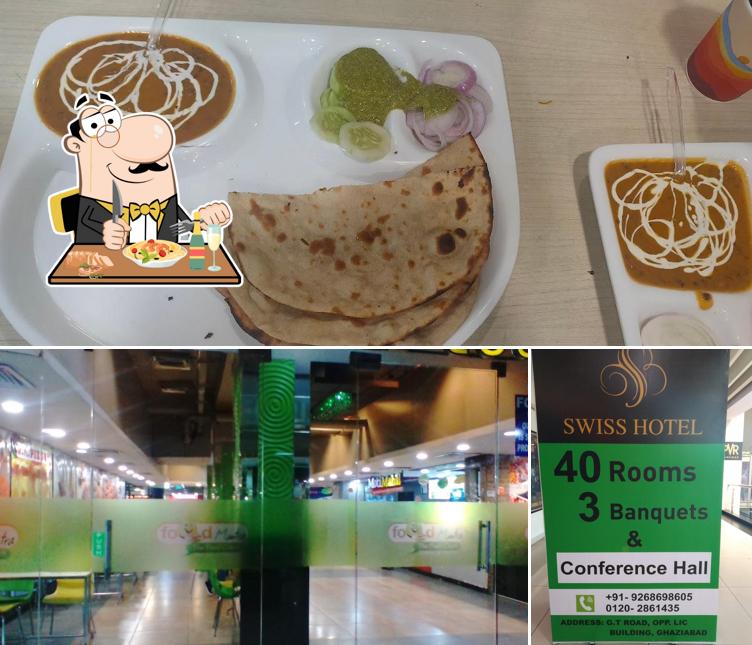 Food at food court oppulent mall
