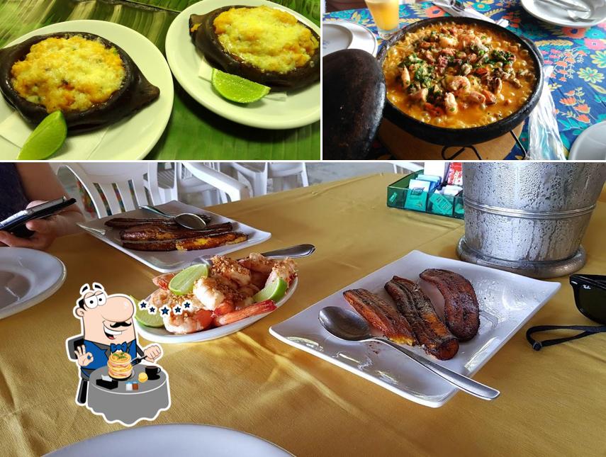 Comida em Canto das Canoas Ilha da Gipóia