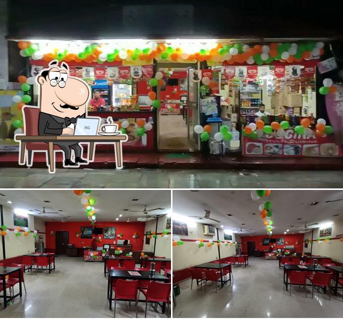 The interior of COCINA FOOD PLAZA
