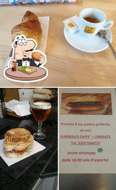 Ordina un hamburger a GARIBALDI CAFFÈ