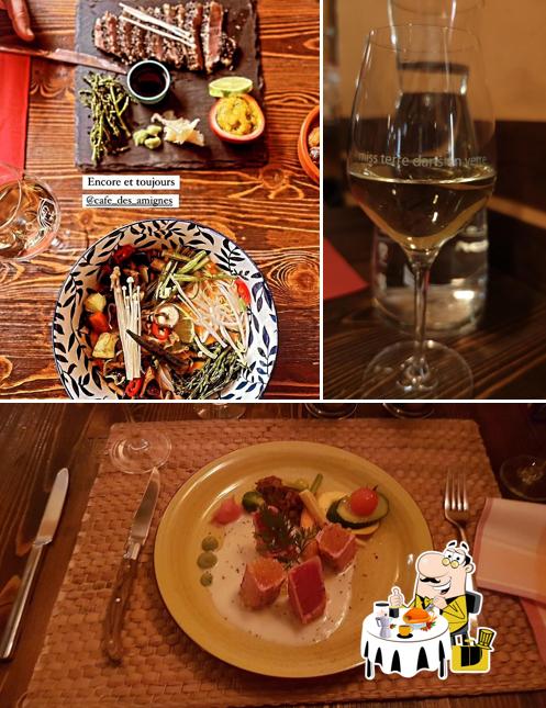Cibo al CAFE DES AMIGNES