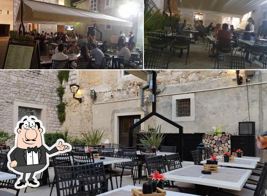 Siediti a un tavolo di Restaurant Špajza